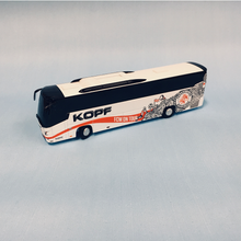 Laden Sie das Bild in den Galerie-Viewer, FCW Teambus (1:50)