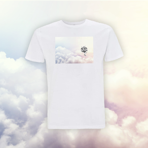 T-Shirt Fotoprint über den Wolken 2